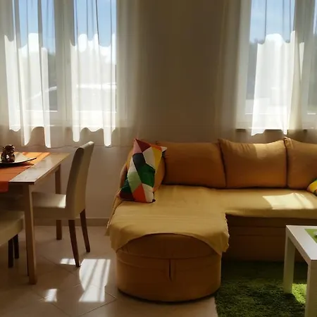 Apartment Mihaela *